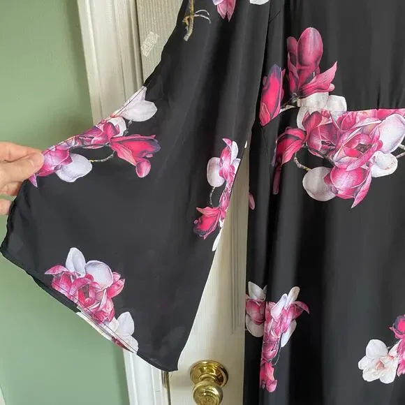 Venus Hi-Low Dress Sz 18 V-Neck Black Pink Floral Liner Bell Cut Out Sleeves - Picture 4 of 15